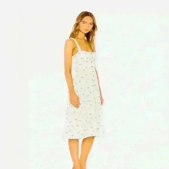WeWoreWhat Dresses & Skirts - NWOT WE WORE WHAT HARPER FLORAL DRESS